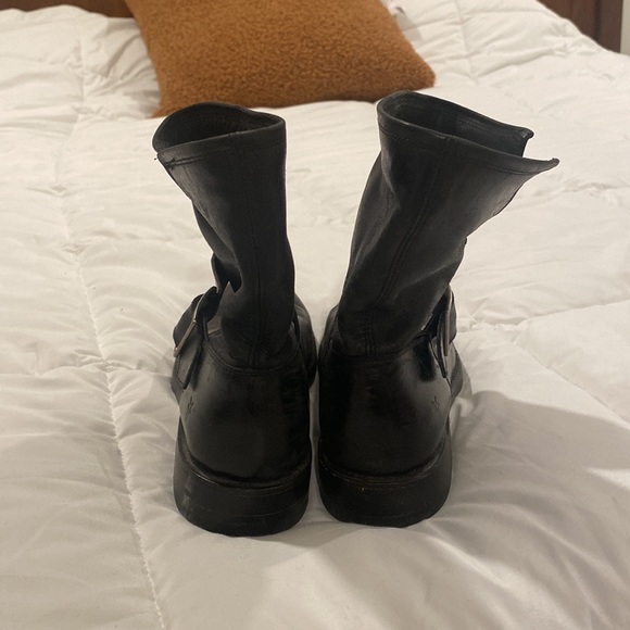 Frye black boots size 7.5 - Picture 2 of 6